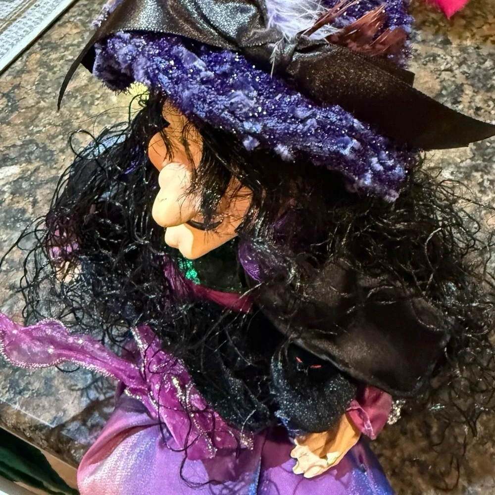 Halloween Witch Shelf Sitter Large 20
